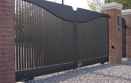 Купить новые ворота Абакан откатные в Южно-Сахалинске по цене от 84424 руб