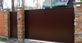 Купить откатные ворота консольные Южно-Сахалинск, цена от 2850 руб.
